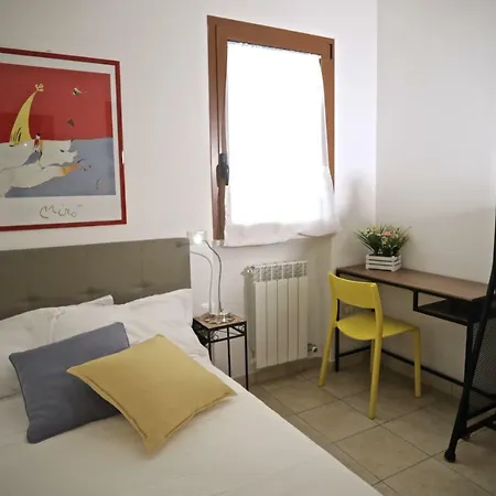 Il Viaggiatore Couette-café Lecce